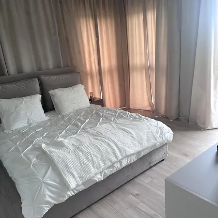 Komfortowy Z Jedną Sypialnia 60m Kw Lokalizacja Baranowo Apartament *