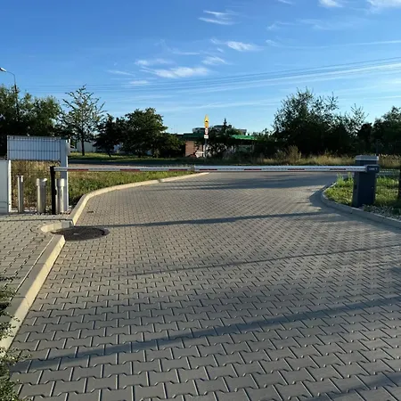 Apartament Komfortowy Z Jedną Sypialnia 60m Kw Lokalizacja Baranowo *