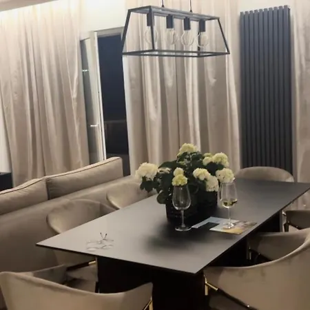 Komfortowy Z Jedna Sypialnia 60m Kw Lokalizacja Baranowo * Познань